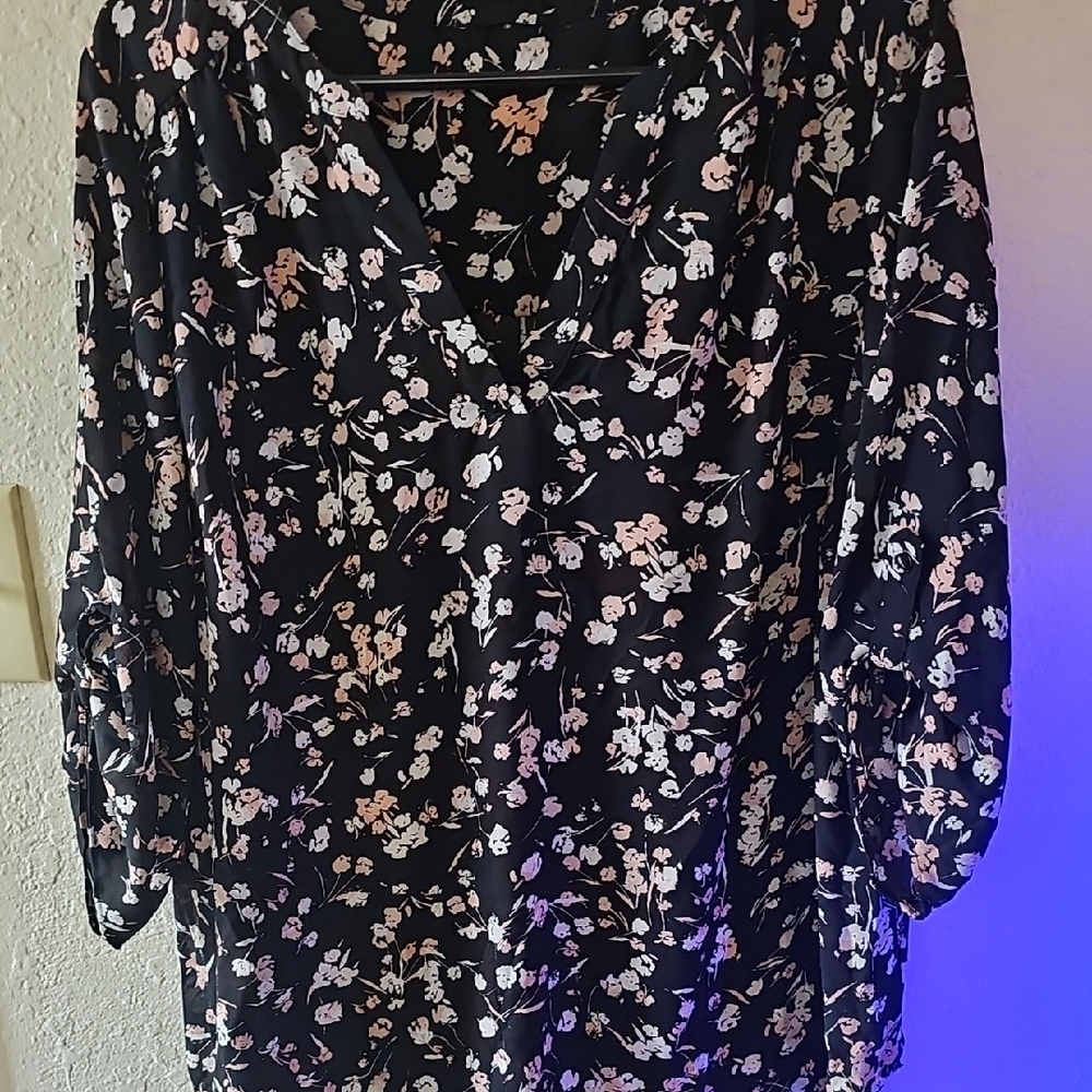 Rue21 Black Floral Women's Top